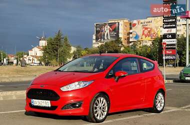 Хэтчбек Ford Fiesta 2013 в 