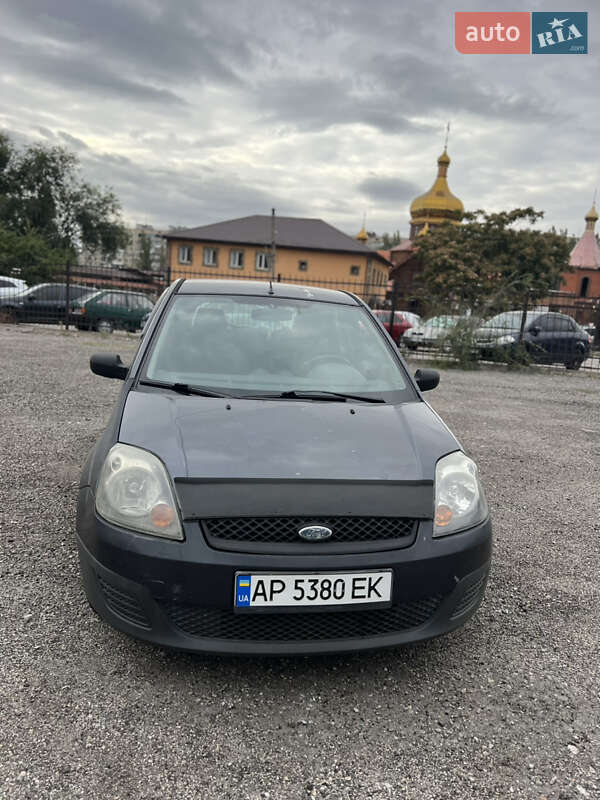 Хэтчбек Ford Fiesta 2007 в Запорожье