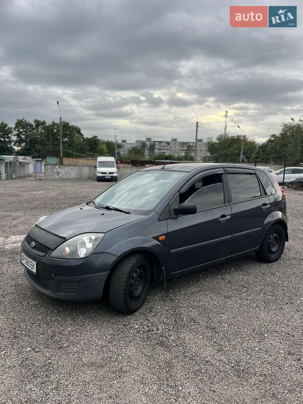 Хэтчбек Ford Fiesta 2007 в Запорожье