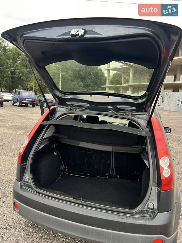 Хэтчбек Ford Fiesta 2007 в Запорожье