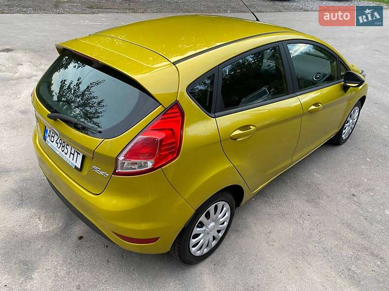 Хэтчбек Ford Fiesta 2013 в Виннице