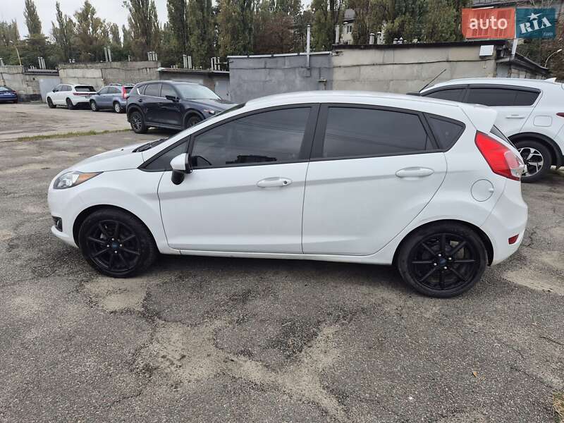 Хэтчбек Ford Fiesta 2019 в Киеве