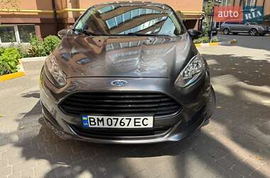 Седан Ford Fiesta 2014 в 