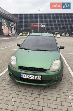 Хэтчбек Ford Fiesta 2007 в 