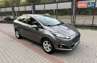 Седан Ford Fiesta 2013 в Запоріжжі