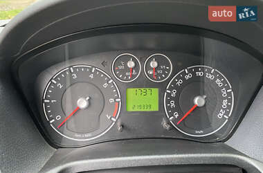 Хэтчбек Ford Fiesta 2007 в 