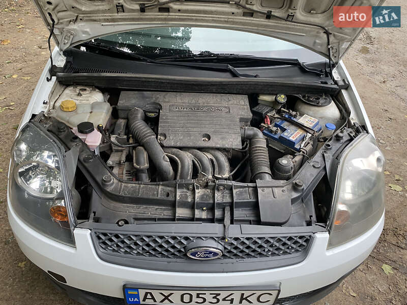 Хэтчбек Ford Fiesta 2007 в Львове фото 20 Хэтчбек Ford Fiesta 2007 в Львове