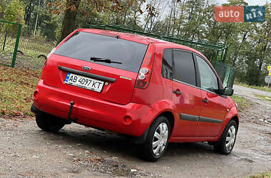 Хэтчбек Ford Fiesta 2007 в 
