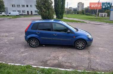 Хэтчбек Ford Fiesta 2007 в Ровно
