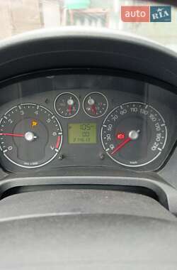 Хэтчбек Ford Fiesta 2007 в 