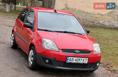 Хэтчбек Ford Fiesta 2007 в 