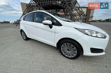 Хэтчбек Ford Fiesta 2016 в Харькове