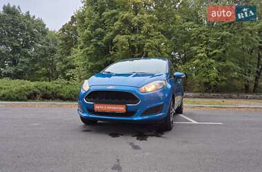 Хетчбек Ford Fiesta 2016 в Черкасах