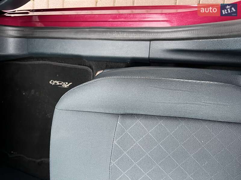 Хетчбек Ford Fiesta 2011 в Києві