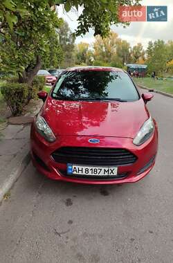 Седан Ford Fiesta 2016 в 