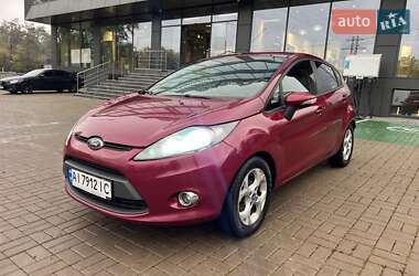 Хетчбек Ford Fiesta 2011 в Києві