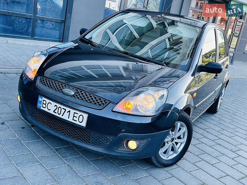 Хэтчбек Ford Fiesta 2007 в Трускавце