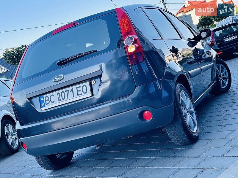 Хэтчбек Ford Fiesta 2007 в Трускавце