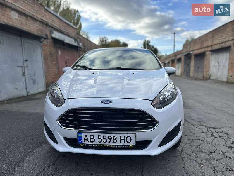 Хэтчбек Ford Fiesta 2017 в Виннице