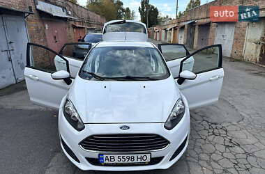 Хетчбек Ford Fiesta 2017 в  фото 14 Хетчбек Ford Fiesta 2017 в