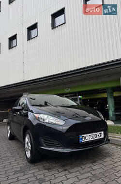 Седан Ford Fiesta 2017 в Львове
