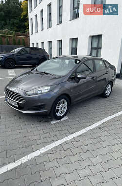 Седан Ford Fiesta 2018 в 