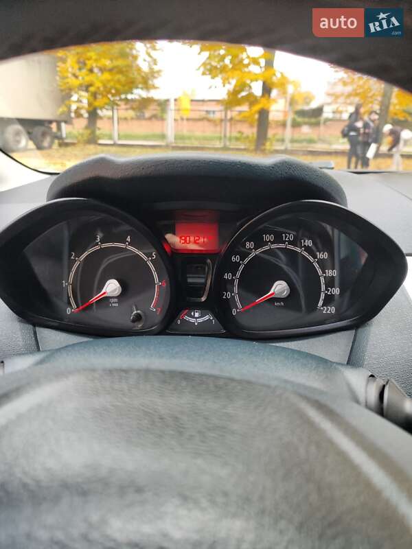 Хетчбек Ford Fiesta 2012 в Кролевці