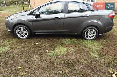 Седан Ford Fiesta 2018 в 