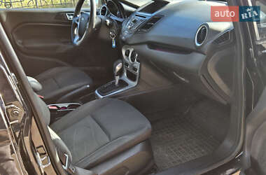 Хэтчбек Ford Fiesta 2014 в 