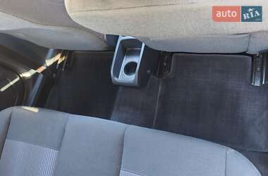 Хэтчбек Ford Fiesta 2011 в 