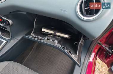 Хэтчбек Ford Fiesta 2011 в 