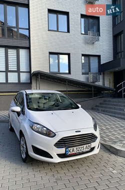Седан Ford Fiesta 2016 в Белой Церкви