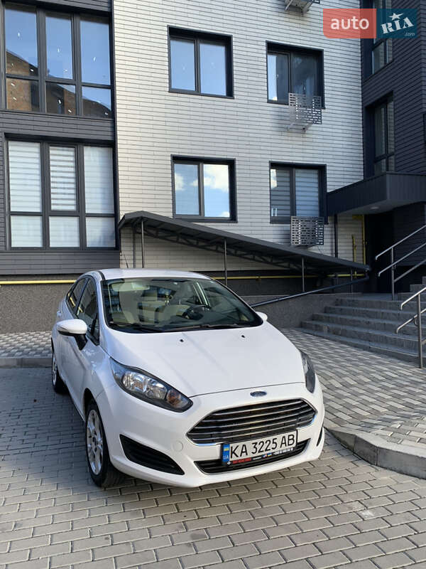 Седан Ford Fiesta 2016 в Білій Церкві фото 2 Седан Ford Fiesta 2016 в Білій Церкві