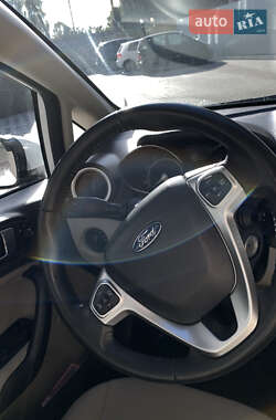 Седан Ford Fiesta 2016 в Белой Церкви