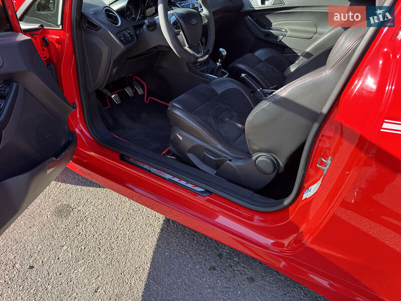 Хетчбек Ford Fiesta 2016 в Харкові фото 29 Хетчбек Ford Fiesta 2016 в Харкові