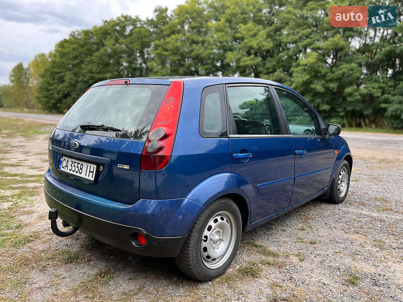 Хетчбек Ford Fiesta 2007 в Черкасах фото 2 Хетчбек Ford Fiesta 2007 в Черкасах