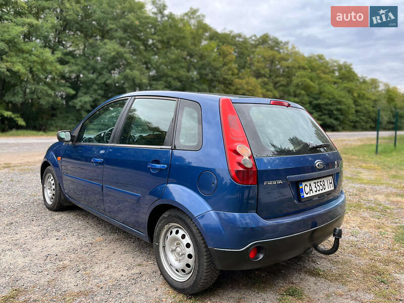 Хетчбек Ford Fiesta 2007 в Черкасах фото 3 Хетчбек Ford Fiesta 2007 в Черкасах