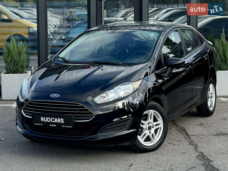Седан Ford Fiesta 2019 в 