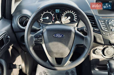 Седан Ford Fiesta 2019 в 