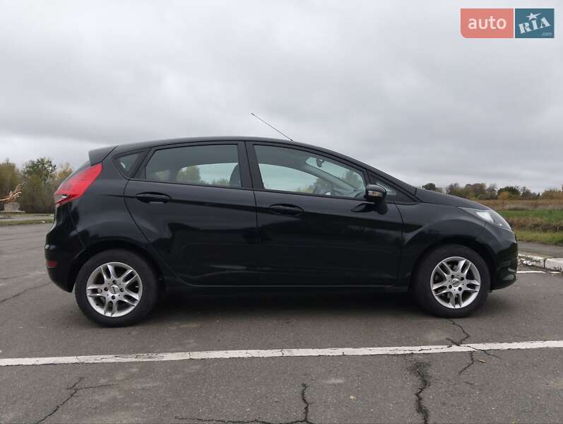 Хетчбек Ford Fiesta 2009 в Конотопі