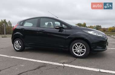 Хэтчбек Ford Fiesta 2009 в 