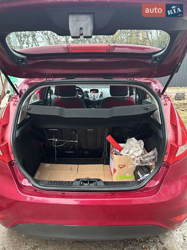 Хетчбек Ford Fiesta 2011 в Вінниці фото 5 Хетчбек Ford Fiesta 2011 в Вінниці