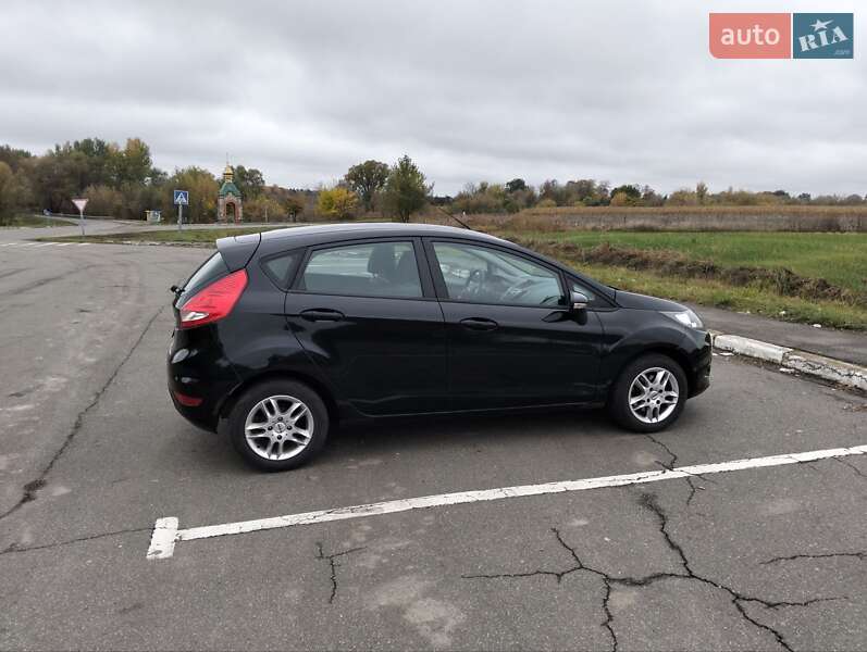 Хетчбек Ford Fiesta 2009 в Конотопі