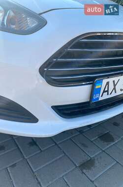 Седан Ford Fiesta 2018 в 