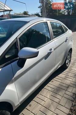 Седан Ford Fiesta 2018 в 