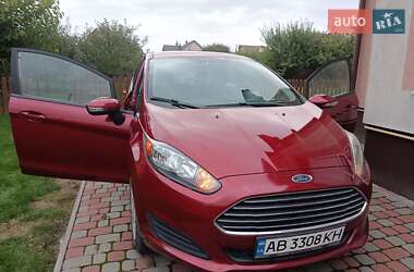 Седан Ford Fiesta 2016 в  фото 5 Седан Ford Fiesta 2016 в