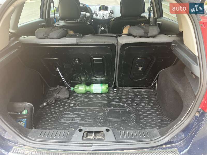 Хетчбек Ford Fiesta 2009 в Львові фото 7 Хетчбек Ford Fiesta 2009 в Львові