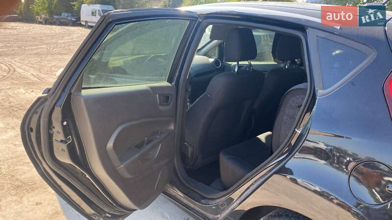 Хэтчбек Ford Fiesta 2019 в Черновцах