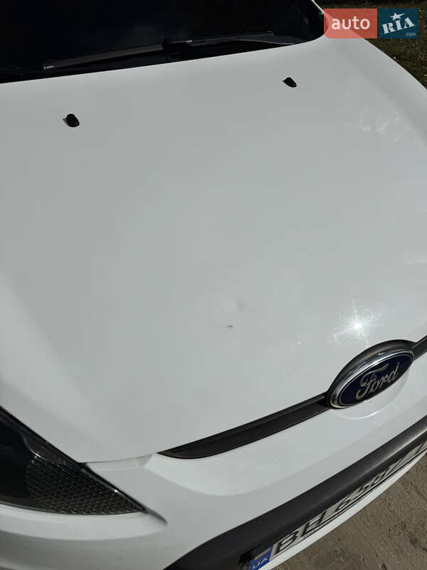 Хэтчбек Ford Fiesta 2012 в Ананьеве
