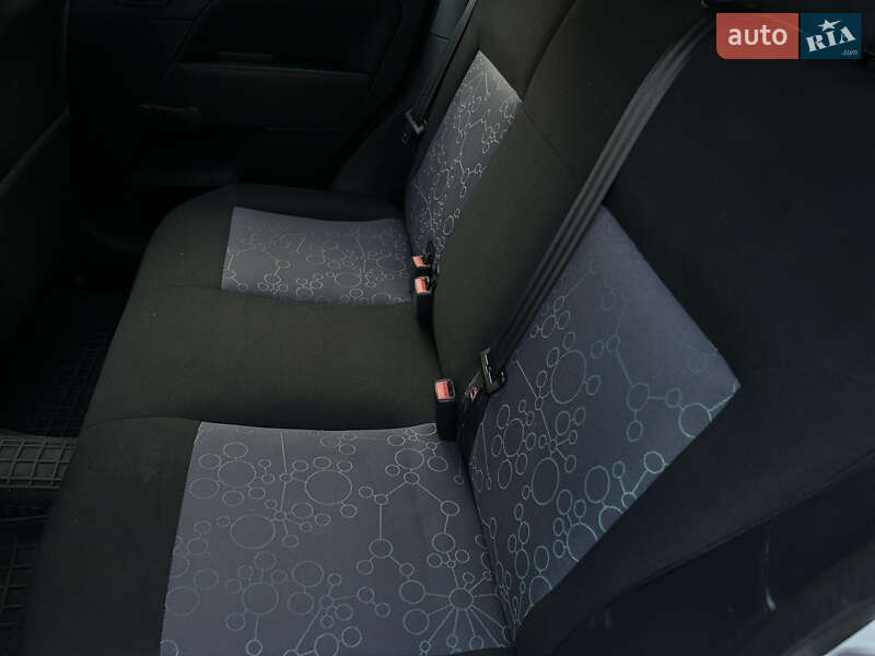 Хэтчбек Ford Fiesta 2007 в Николаеве